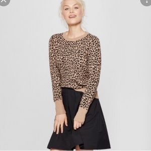 a new day leopard crew neck sweater tan black medium